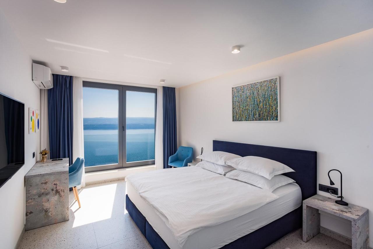 Villa Dispet With Heated Pool, Jacuzzi, Sauna And Cinema Celina Exterior photo