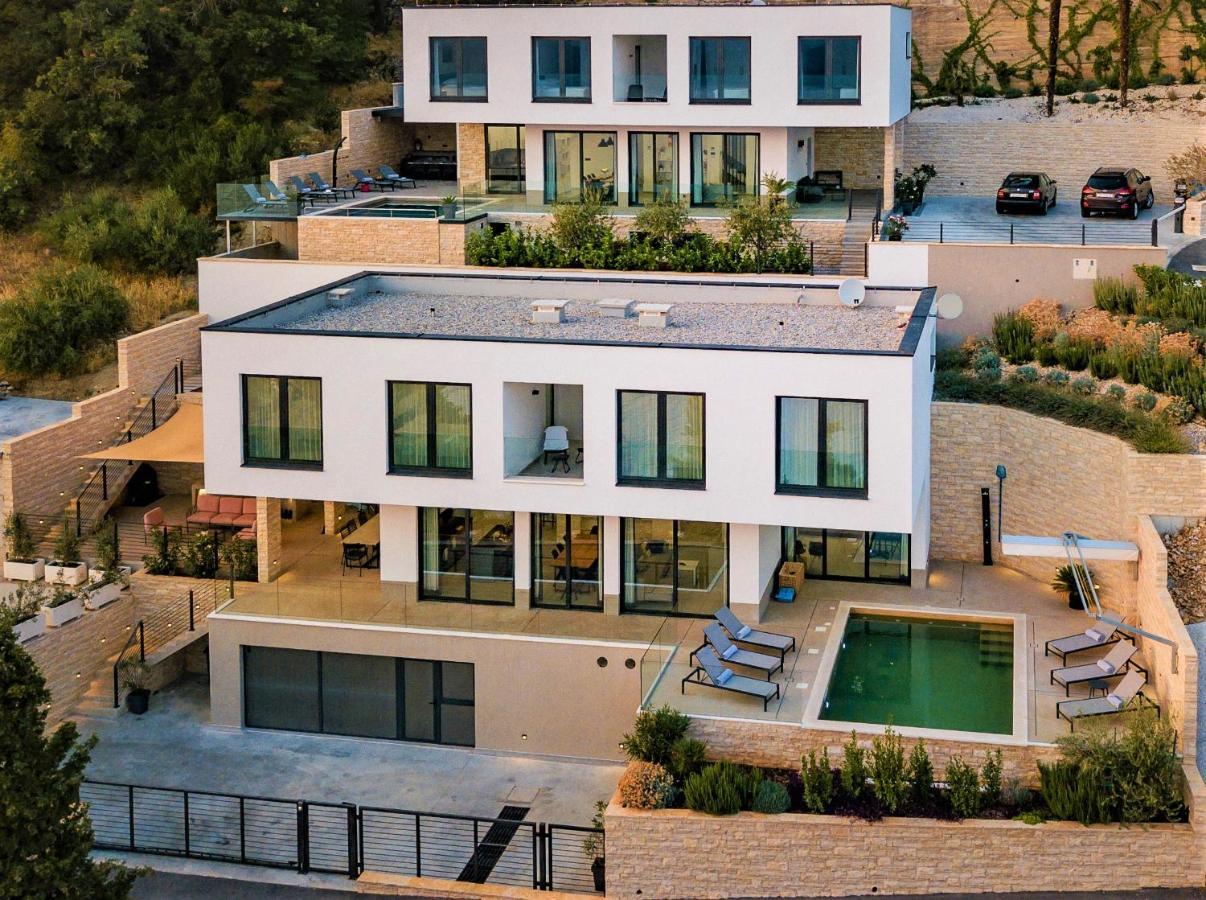 Villa Dispet With Heated Pool, Jacuzzi, Sauna And Cinema Celina Exterior photo